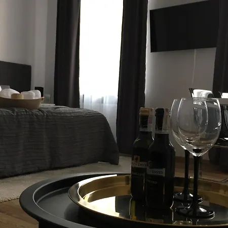 Marzec Aparthotel