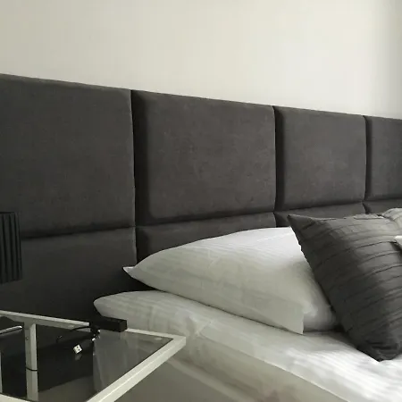 Marzec Aparthotel