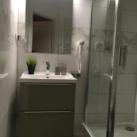 Marzec Aparthotel