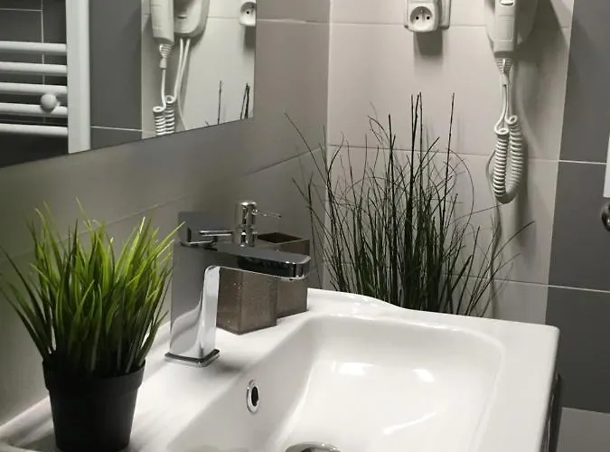 Marzec 3* グニェズノ