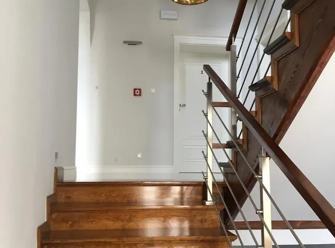 アパートホテル Marzec 3*