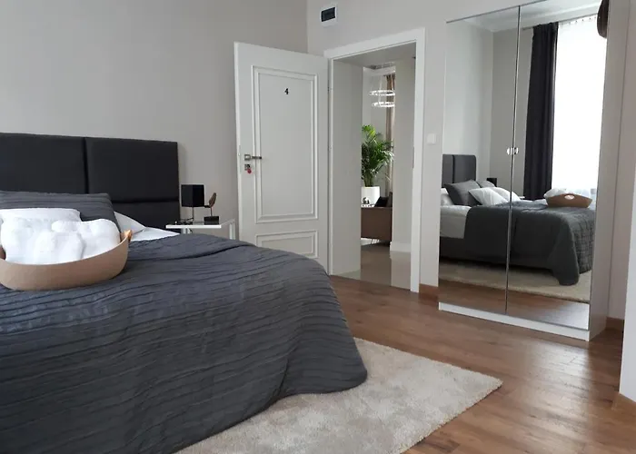 Hotel apartamentowy Marzec