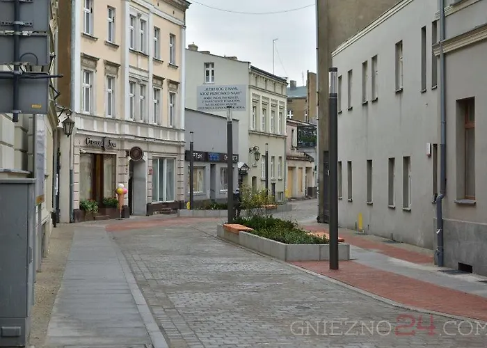 Hotel apartamentowy Marzec Gniezno